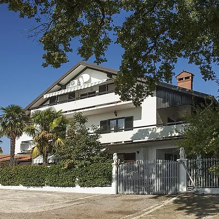 Paolija Apartment