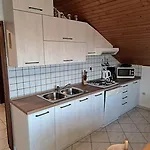 Paolija شقة
