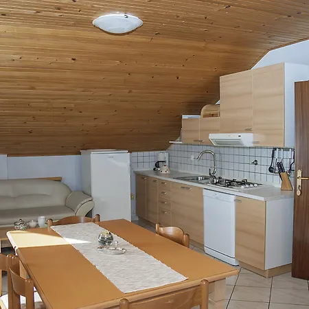 Paolija *