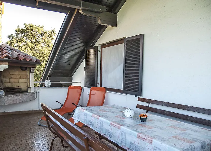Paolija Appartement *